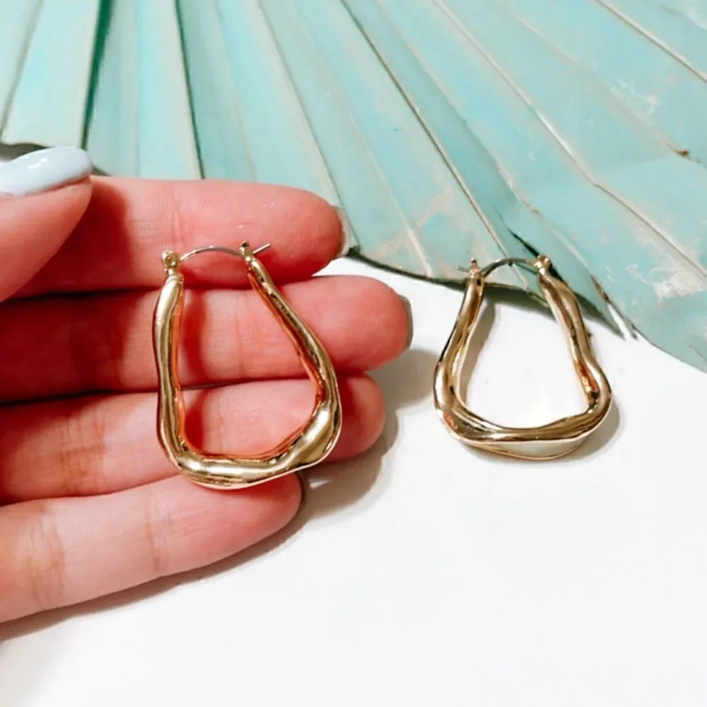 Gold hoop  earrings  S102